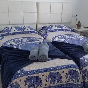 https://casa-azul-costa-de-antigua.in-canary-islands.com