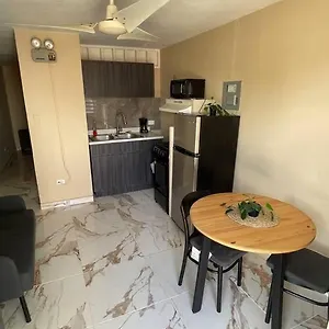 https://exelente-y-privado-apartamento.comcaribbean.com