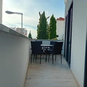 https://villa-maboka.hotelinzadar.com